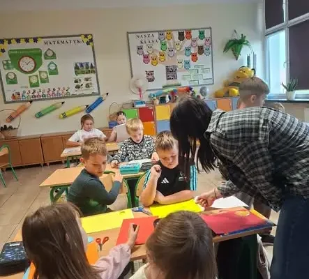 Warsztaty Samorządu Uczniowskiego w Pińczowie – uczniowie klas II stworzyli Ordery Uśmiechu