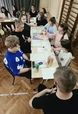 Uczniowie z Pińczowa odkrywali Ponidzie – wyjątkowe spotkanie integracyjne w Pałacu Wielopolskich