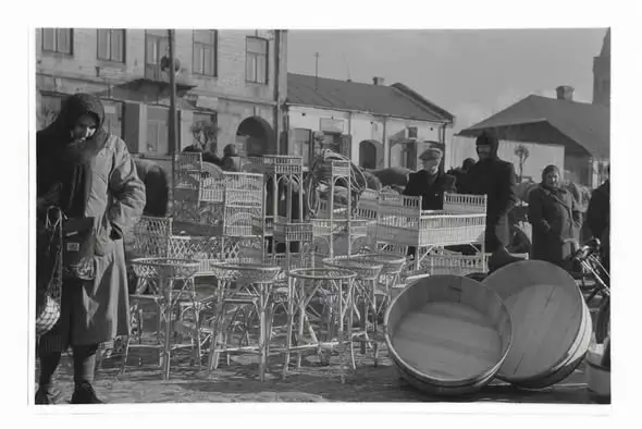 Zagadka fotografii z Muzeum Historii Kielc – czy to naprawdę Działoszyce?