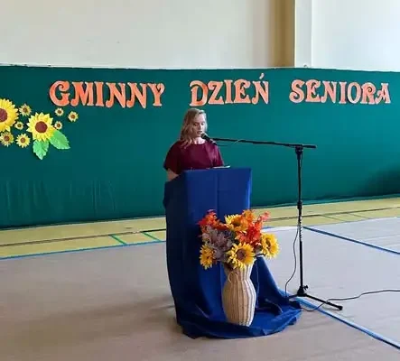 Gminny Dzień Seniora w Pińczowie – wzruszenia, kwiaty i podziękowania