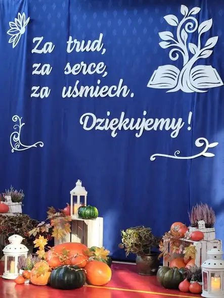 Ślubowanie pierwszoklasistów i Dzień Edukacji Narodowej w Złotej
